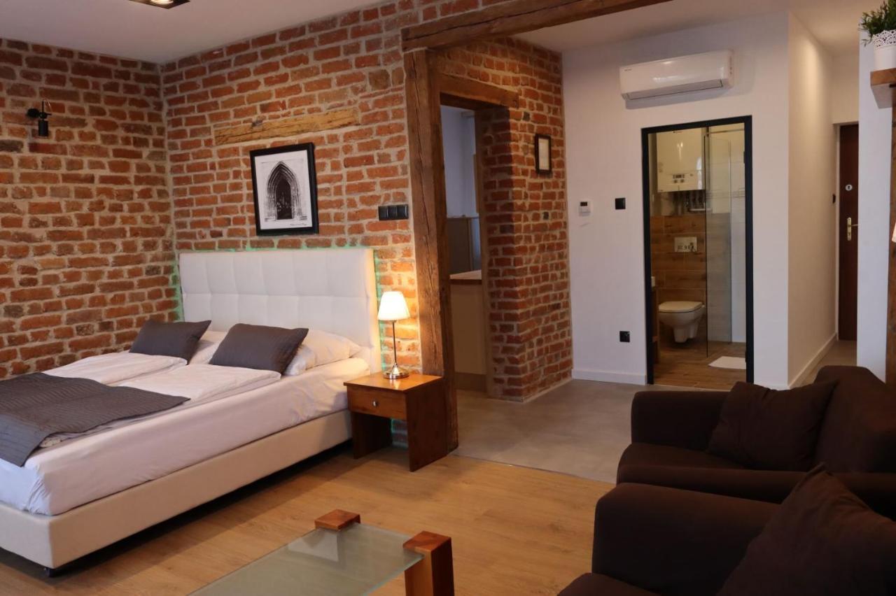 Apartament Przy Rynku Chełmno Buitenkant foto