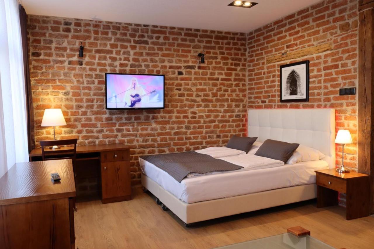 Apartament Przy Rynku Chełmno Buitenkant foto